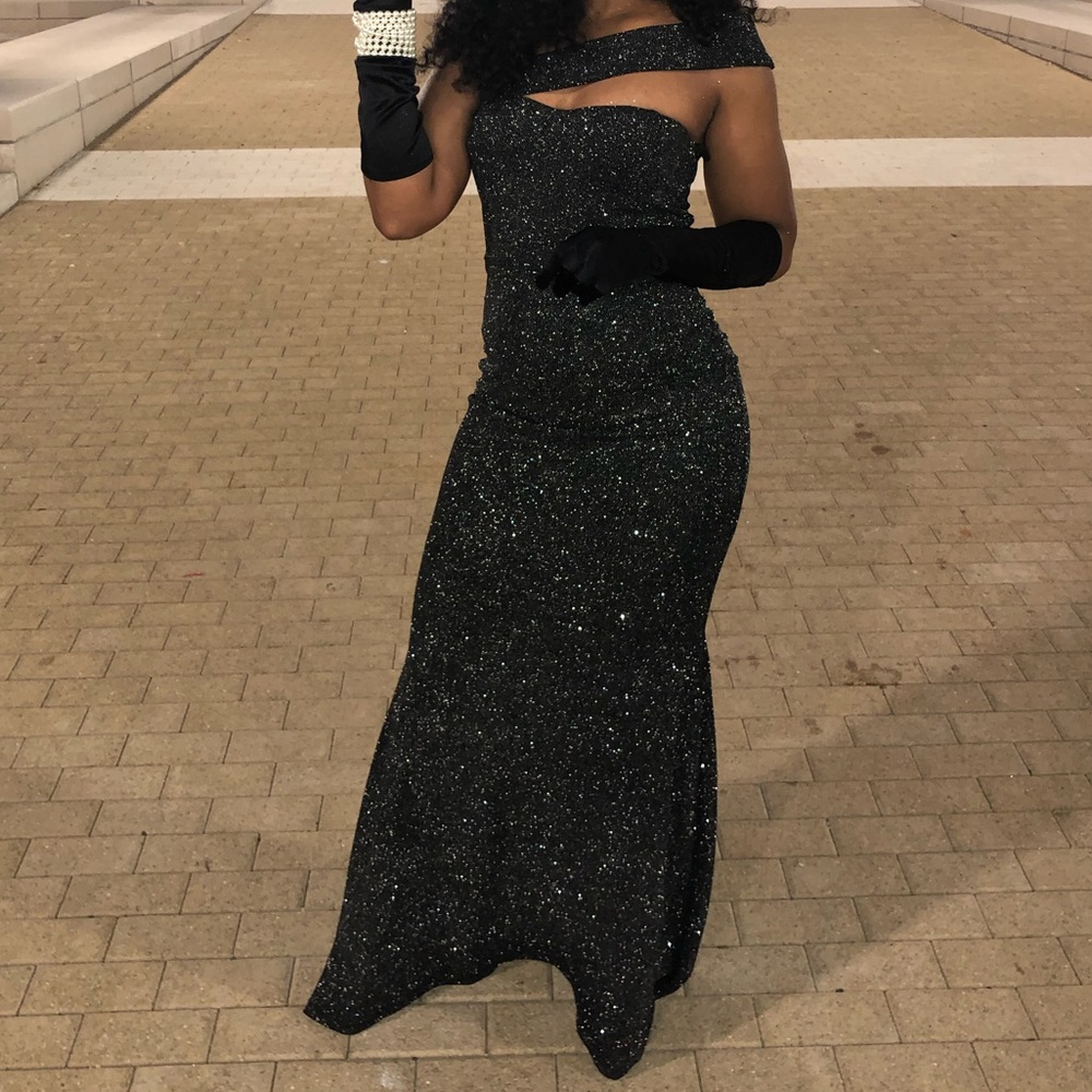 Windsor gown